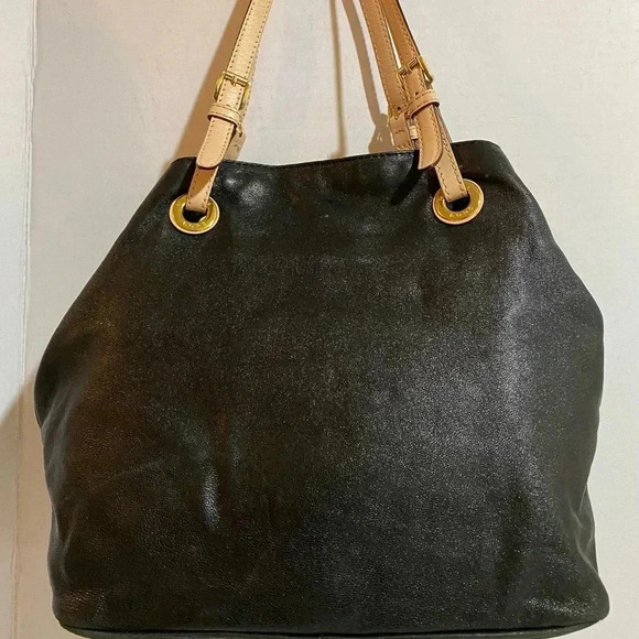 Michael kors Black leather shoulder handbag - Picture 3 of 8